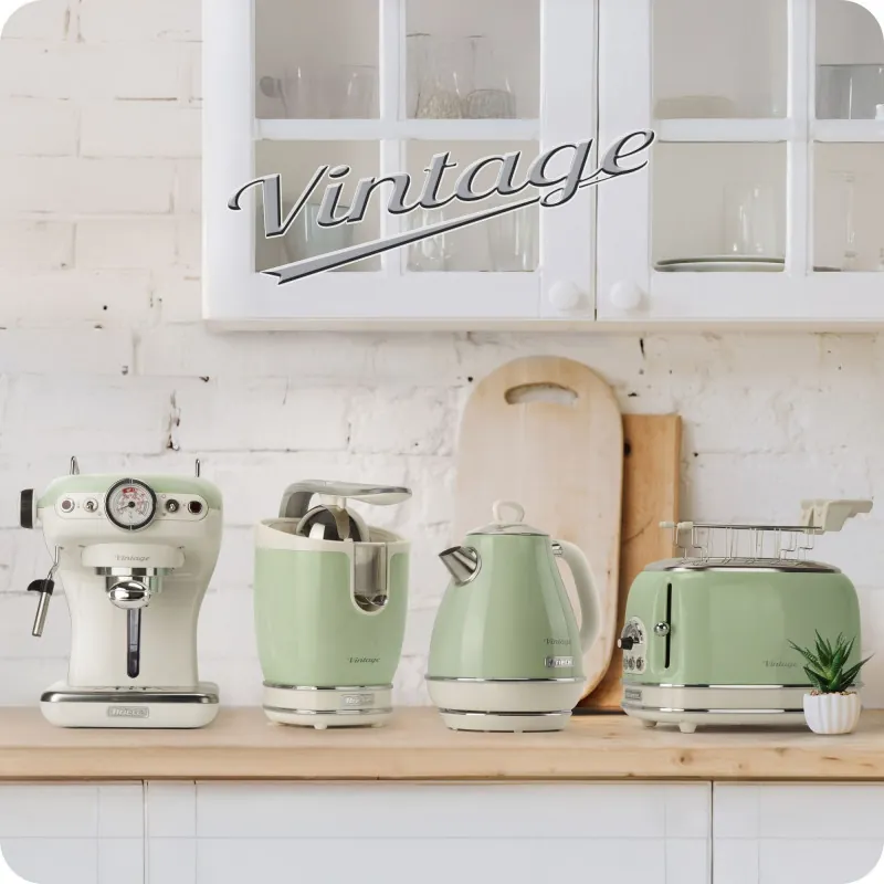 Blender with Glass Cup Vintage Green